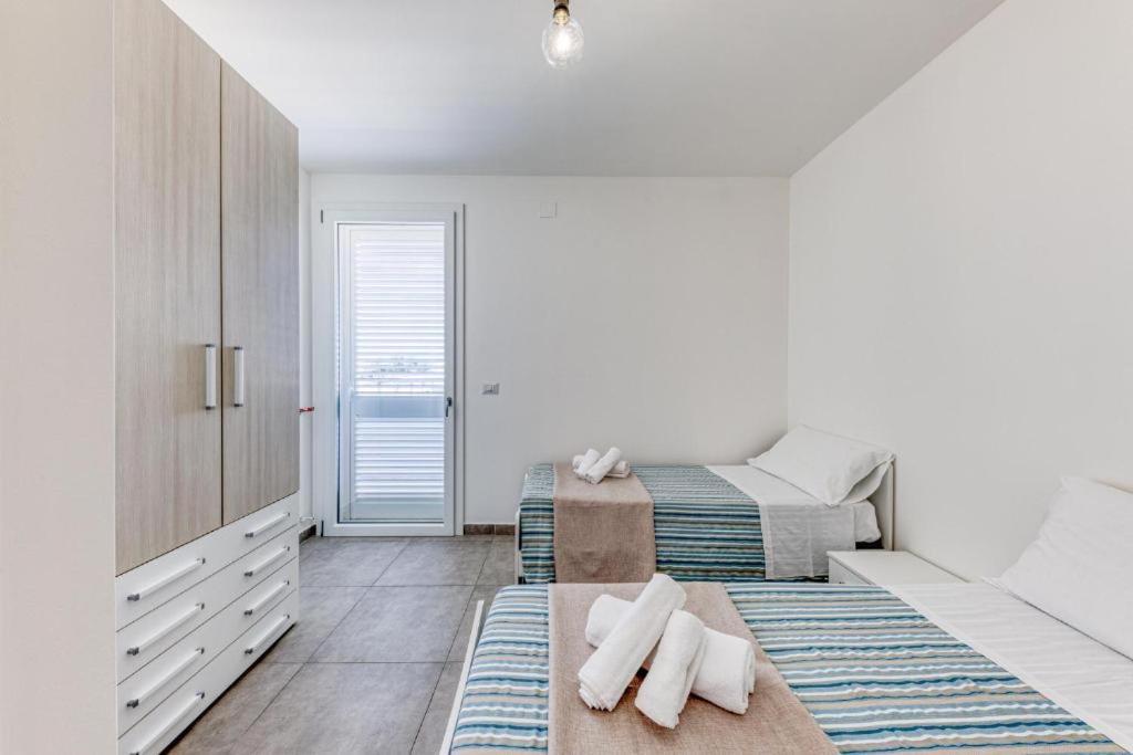 Residence Mia Amelie ตอร์เร ซาน จิโอวานนิ อูเจนโต ภายนอก รูปภาพ