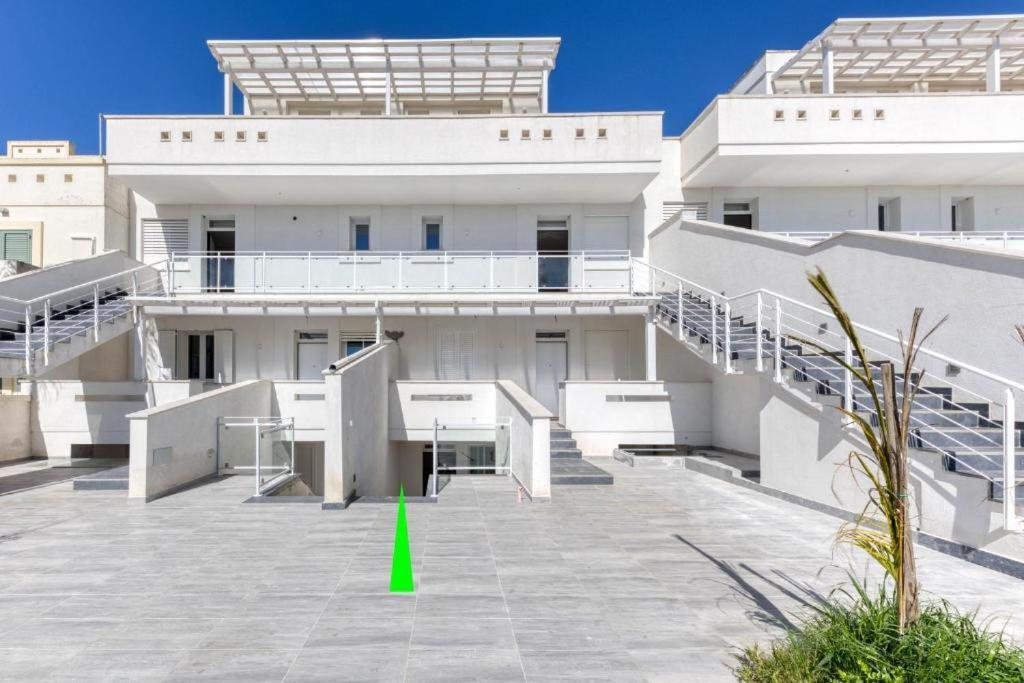 Residence Mia Amelie ตอร์เร ซาน จิโอวานนิ อูเจนโต ภายนอก รูปภาพ